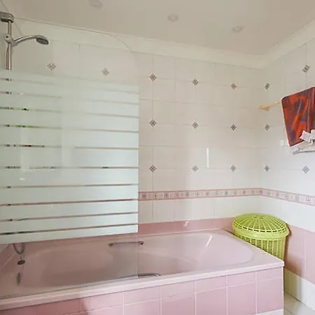 Sun House Iii - Near Sintra - Kitchen - Pool * Mem Martins