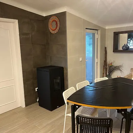 Sun House Iii - Near Sintra - Kitchen - Pool منزل للإقامة *
