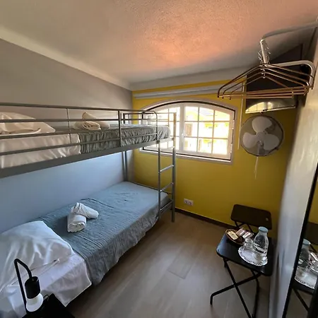 Sun House Iii - Near Sintra - Kitchen - Pool * Мен-Мартинш