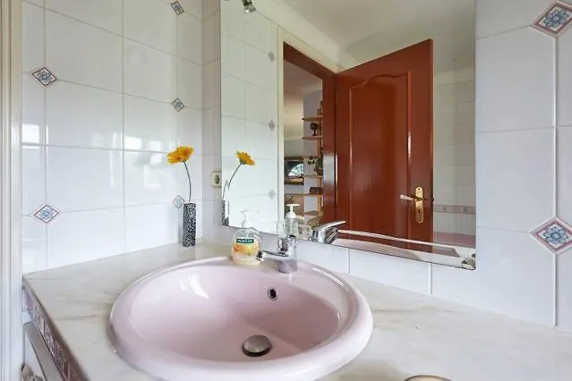 منزل للإقامة Sun House Iii - Near Sintra - Kitchen - Pool ميم مارتينز
